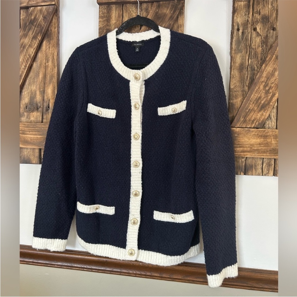 TALBOTS Boucle dipped sweater cardigan  button down navy blue, white